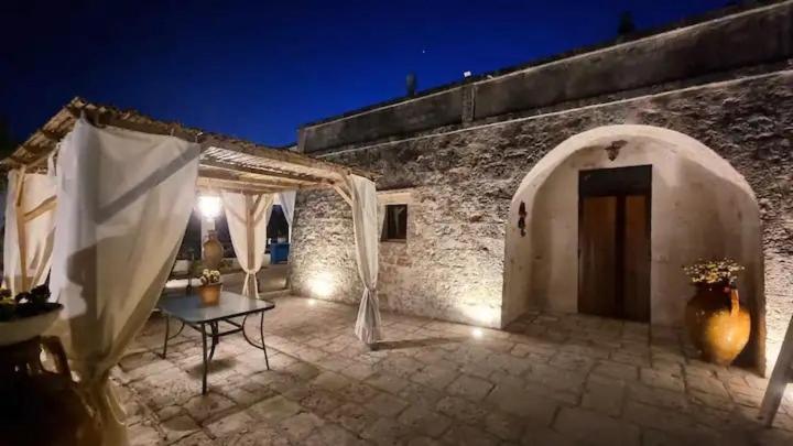 Valle D'Itria Trulli E Alcova Mikael Cisternino Dış mekan fotoğraf