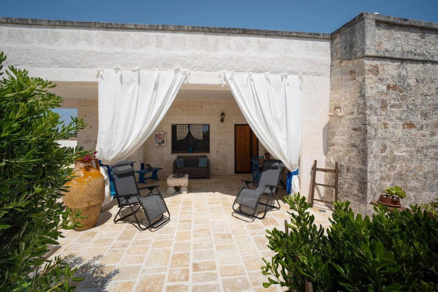 Valle D'Itria Trulli E Alcova Mikael Cisternino Dış mekan fotoğraf