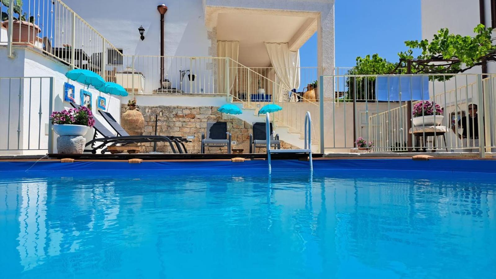 Valle D'Itria Trulli E Alcova Mikael Cisternino Dış mekan fotoğraf