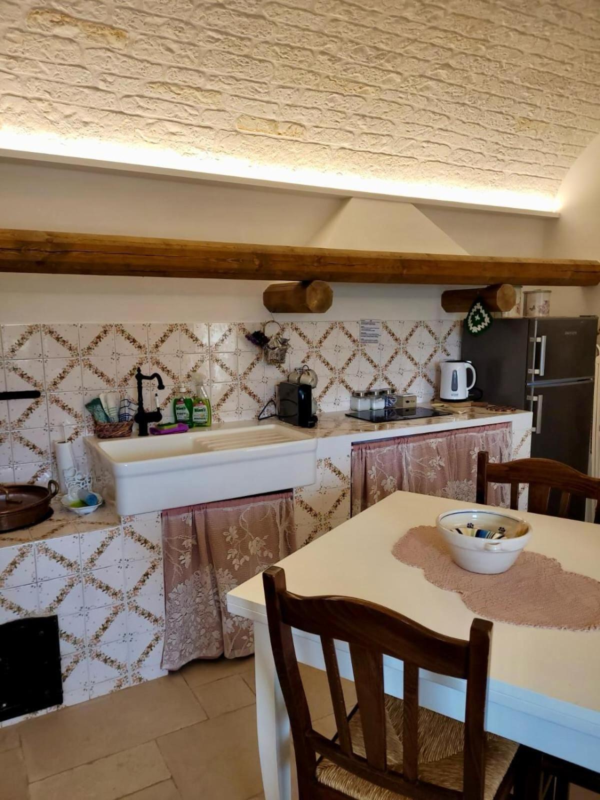 Valle D'Itria Trulli E Alcova Mikael Cisternino Dış mekan fotoğraf